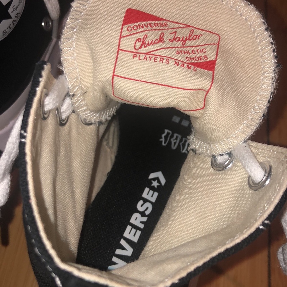 Converse - Picture 5 of 8